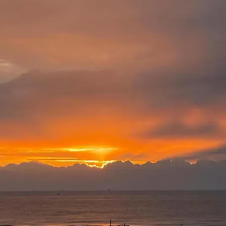 In With Stunning Sea View