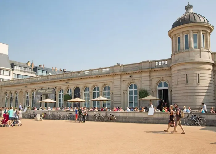 In With Stunning Sea View Апартаменти *