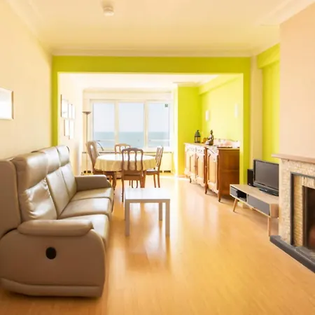 Lägenhet In With Stunning Sea View